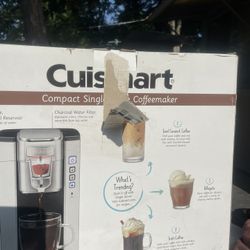 Cuisinart compact single-serve coffeemaker 