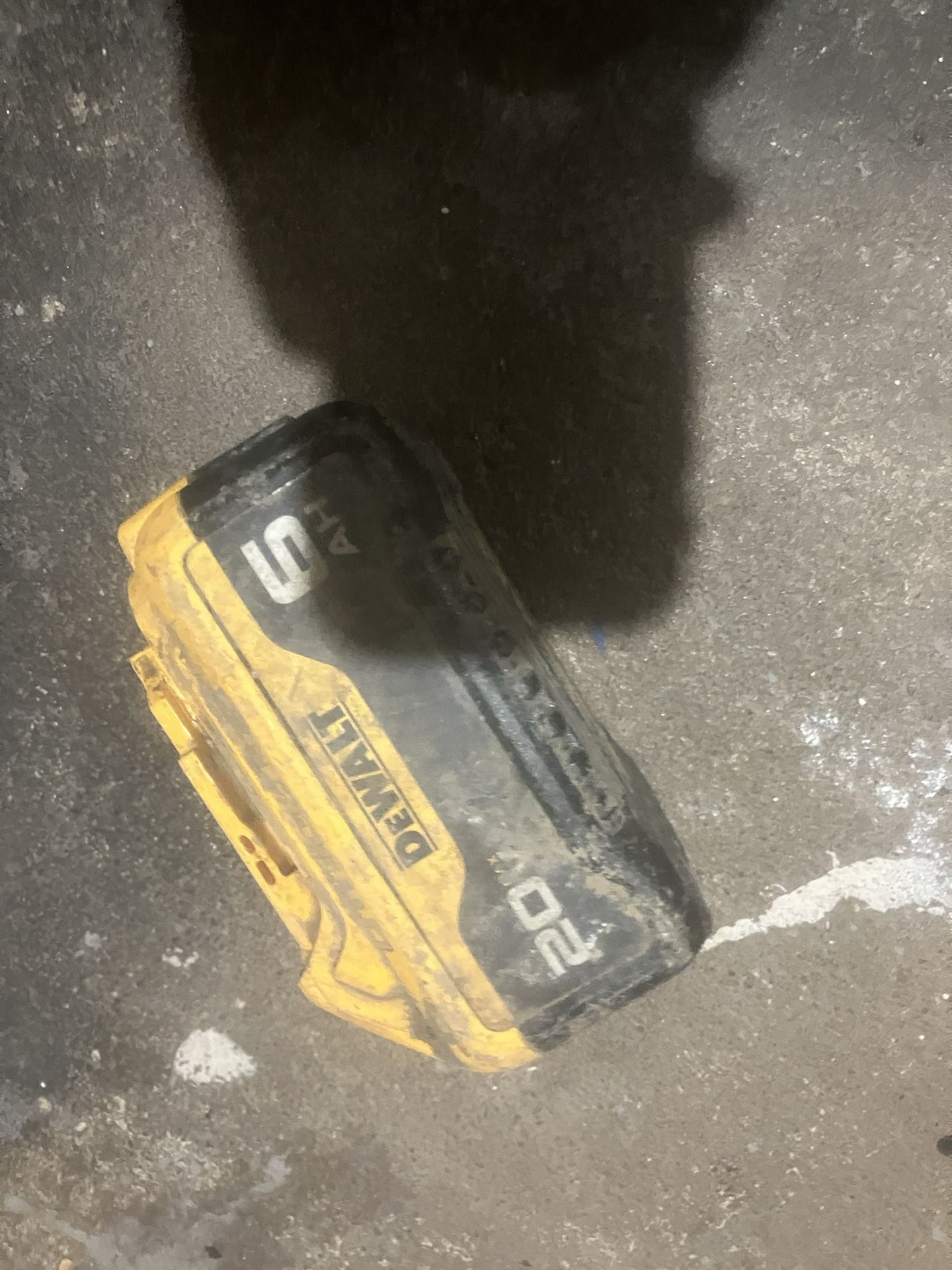 20v 6amp Dewalt Battery 