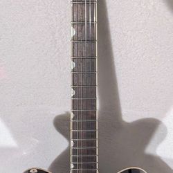 Gretsch G2622 Streamliner 