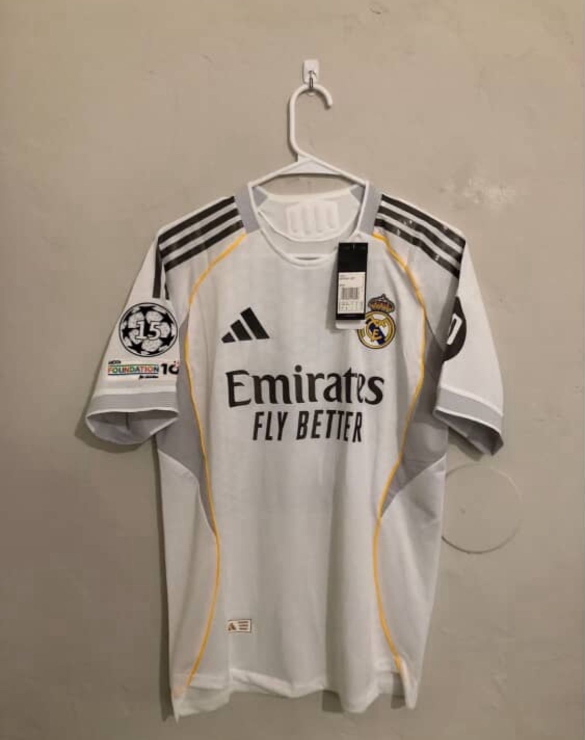Real Madrid 25/26 Home Valverde Jersey (Any Size)