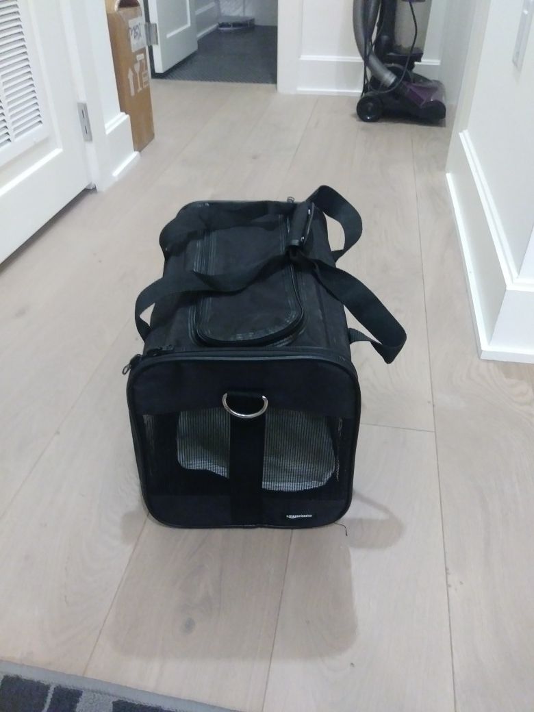 Cat/ small dog carrier
