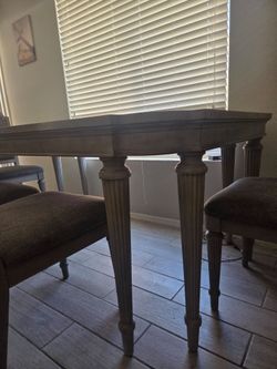 Kitchen table