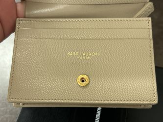 CASSANDRE MATELASSÉ key case in grain de poudre embossed leather, Saint  Laurent