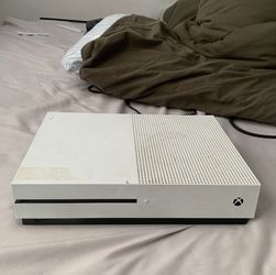 Xbox S Plus Gaming Controller