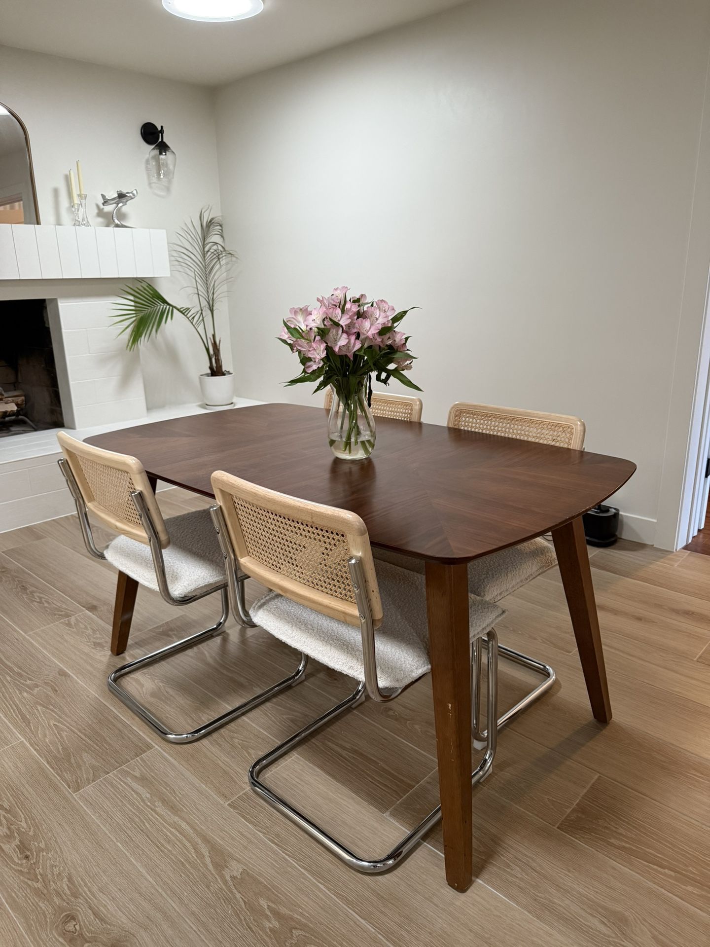 Dining Room Table And Chairs