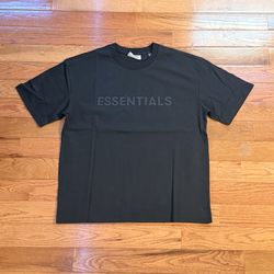 Essential Tee - Black