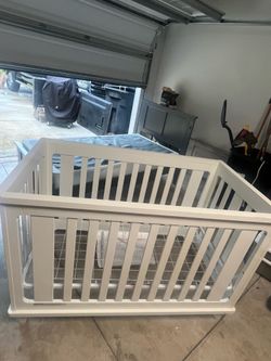 Baby crib