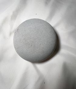 Google Nest Mini 2nd Gen Chalk Smart Speaker Works Great No Charger