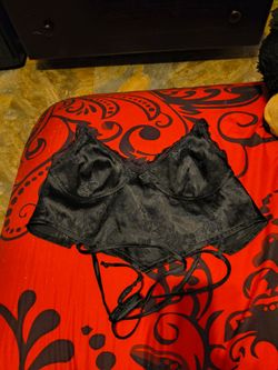 Black gothic Crop Top