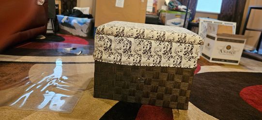 Large ottoman