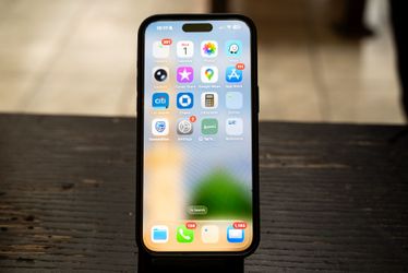 iPhone 15 Pro Max (Unlocked) 1TB