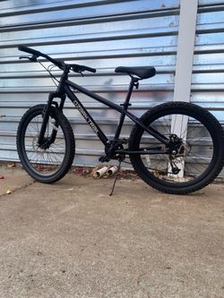 Ozark Trail m1 vibe 24 Inch 8 Speed
