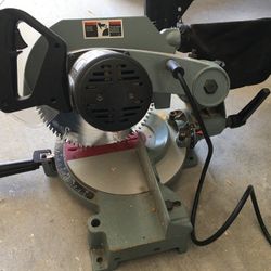 Delta  36-220  10 Inch Compound MITER SAW