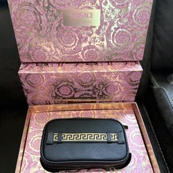 Versace Bright Crystal Perfume Set