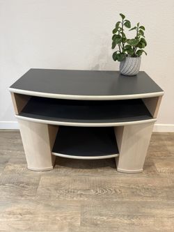 REFRESHING media console - dvd/cd storage - storage - entertainment center - delivery available