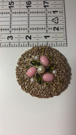 Sarah Coventry brooch