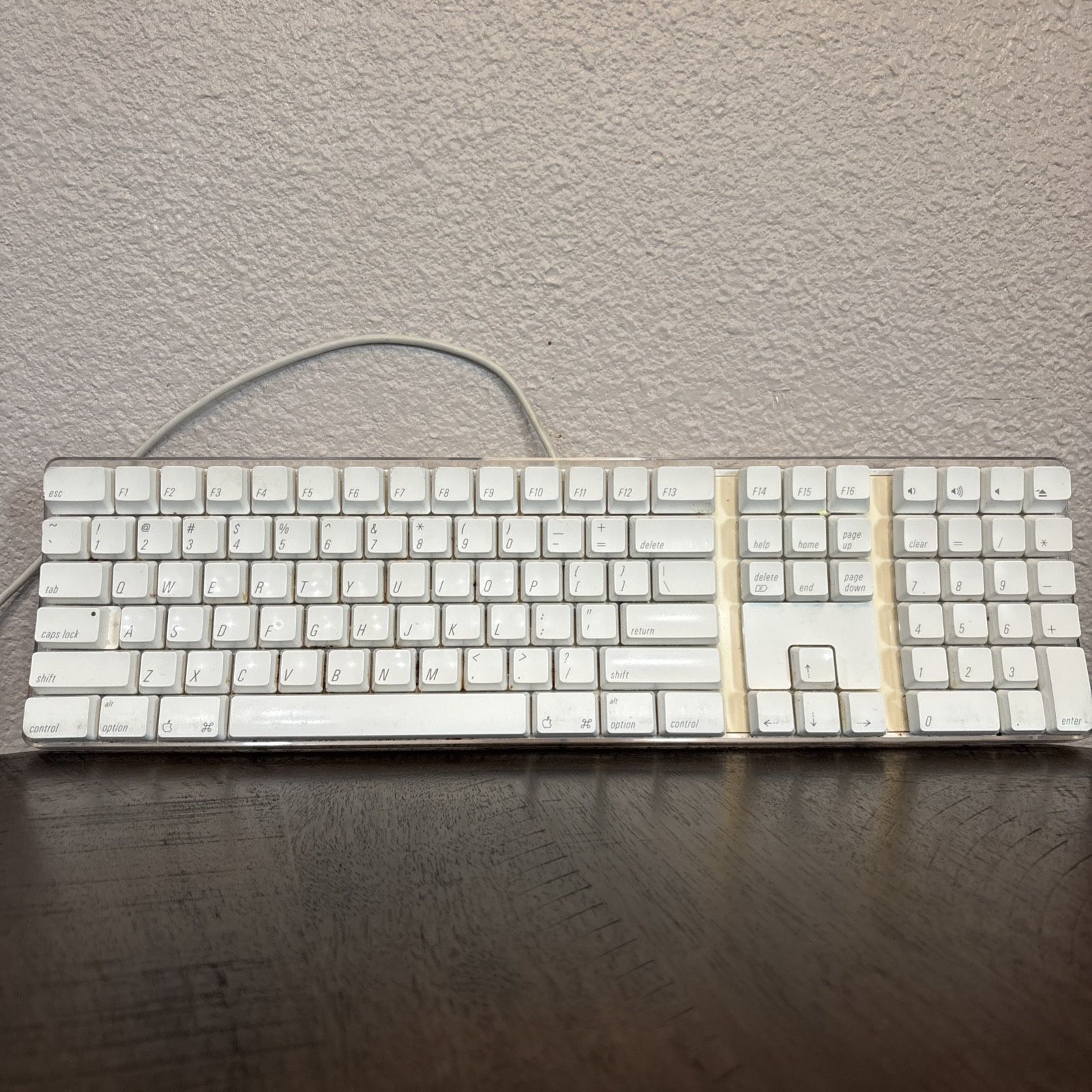 Apple White Keyboard Wired Model #A1048 with 2 USB Ports