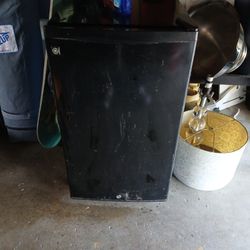 Black Mini Fridge 