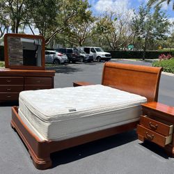 BEAUTIFUL SET QUEEN W MATTRESS W BOX / DRESSER W MIRROR & TWO NIGHTSTAND - BY RIVERS EDGER - SOLID WOOD - PERFECT CONDITION - Delivery Available