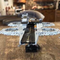 Lego lot includes. LEGO Icons McLaren MP4/4 (#10330)          Avengers Helicarrier (#76295).         Green Goblin Figure (#76284)