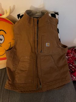 Carhart vest (like brand new)