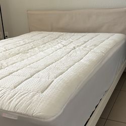 Queen bed and mattress