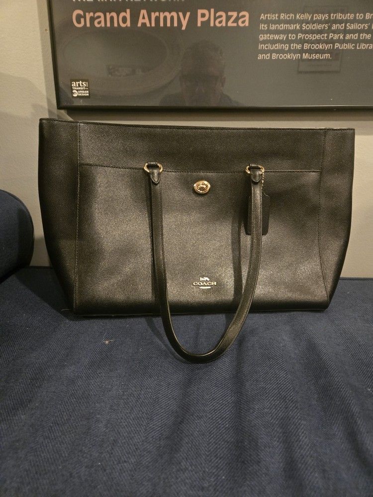Ladies Coach Bag