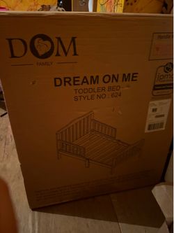 Toddler bed
