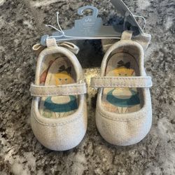 Baby Girl Shoes Size 0-6 Months 