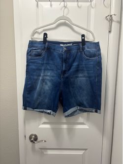 Wallflower high rise 5” shorts