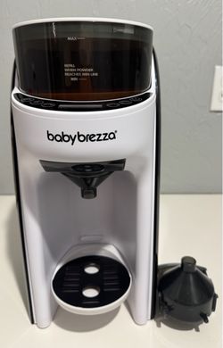 Baby Brezza Formula Pro Advanced + Extra Funnel
