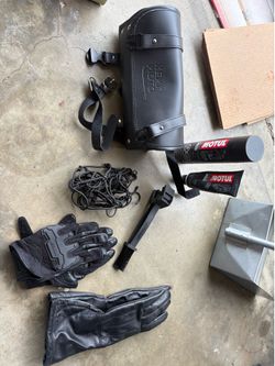 Motorcycle Tool Front Bag, gloves, net, chain cleaners