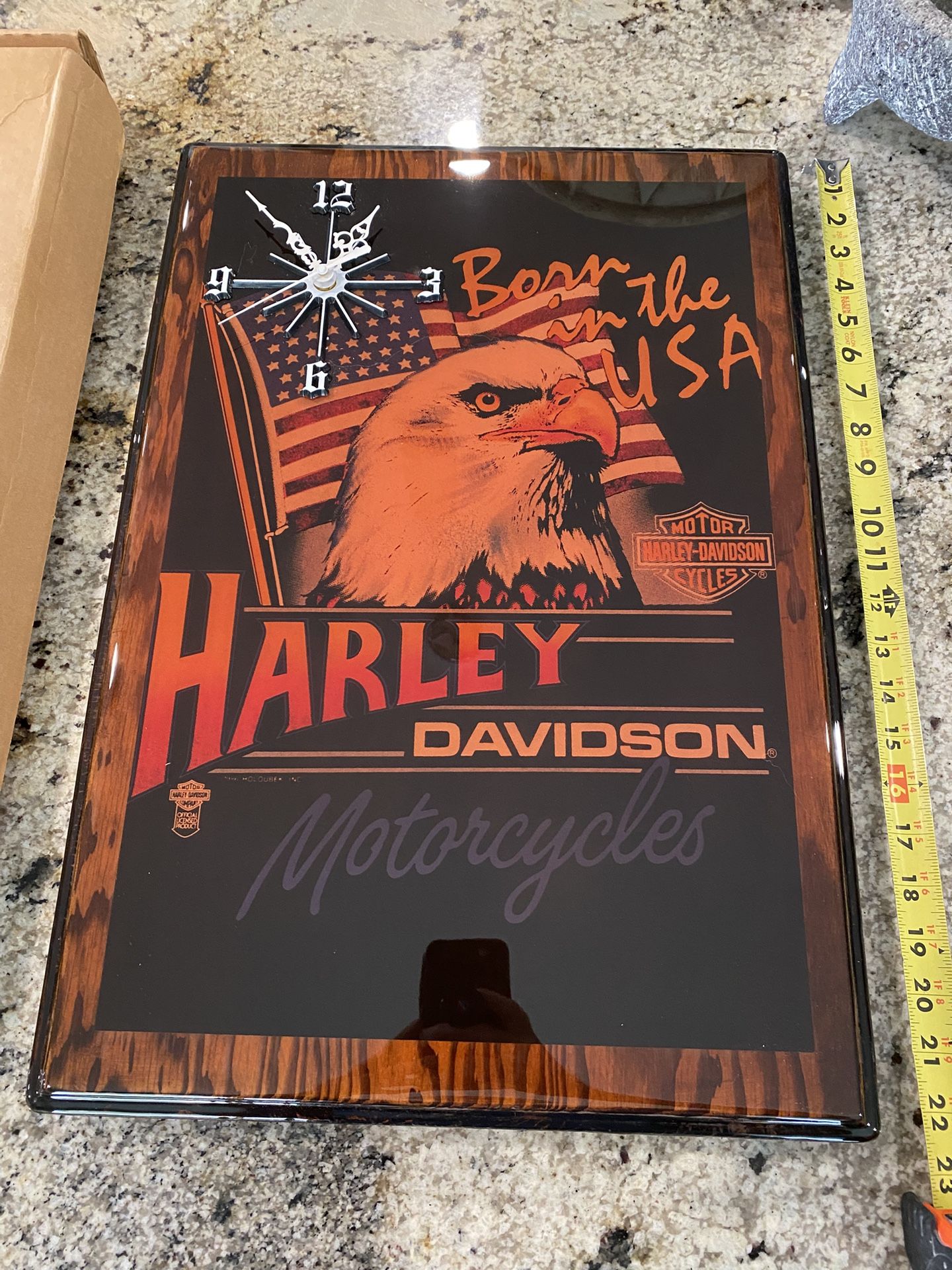 VINTAGE HARLEY DECOR/CLOCK - Nice!
