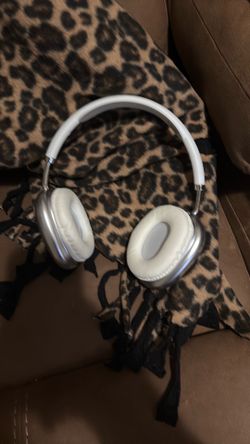 Bluetooth headphones