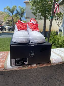 Air Force 1 ‘Supreme’ size 9