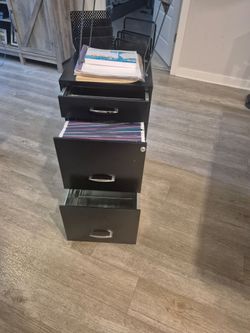 Black 3-Drawer Metal Filing Cabinet