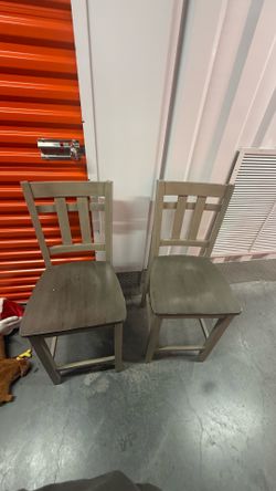Bar chairs