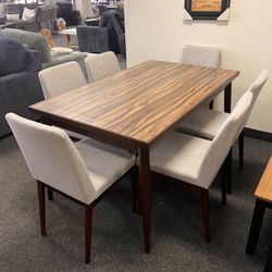 Dining Table With 6 Chairs 