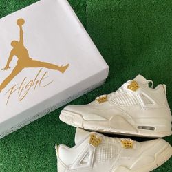 Jordan 4 retro Metallic Gold