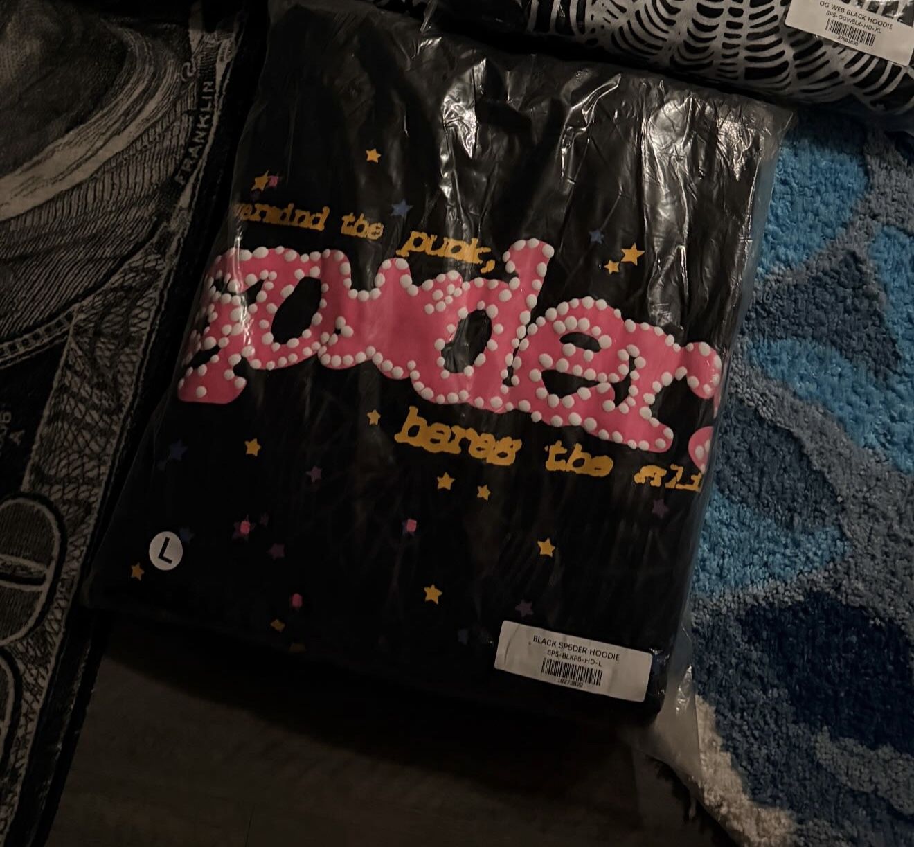 Spider Hoodie Size Large