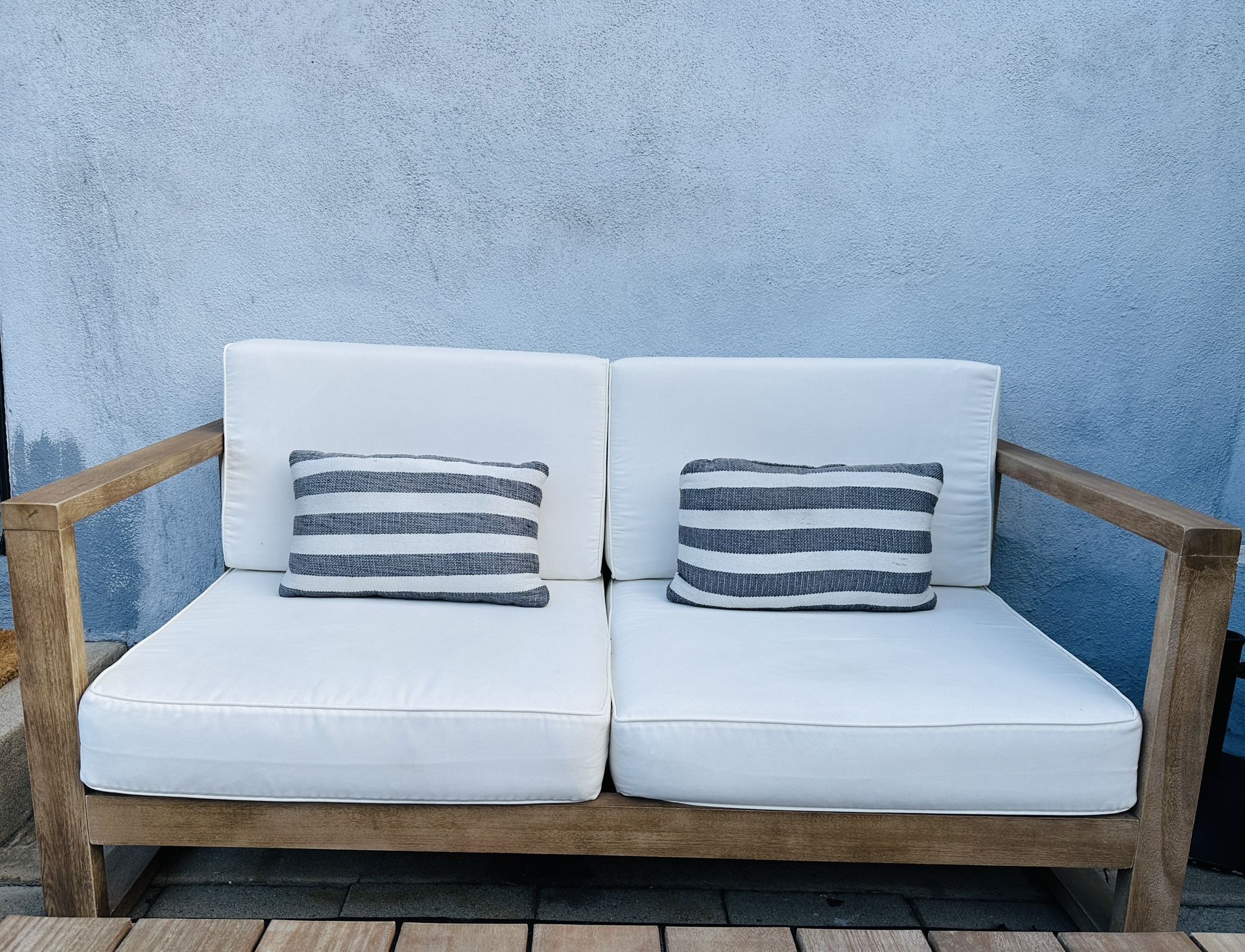 CB2 Outdoor Lumbar Pillows for Sale in Hermosa Beach, CA OfferUp