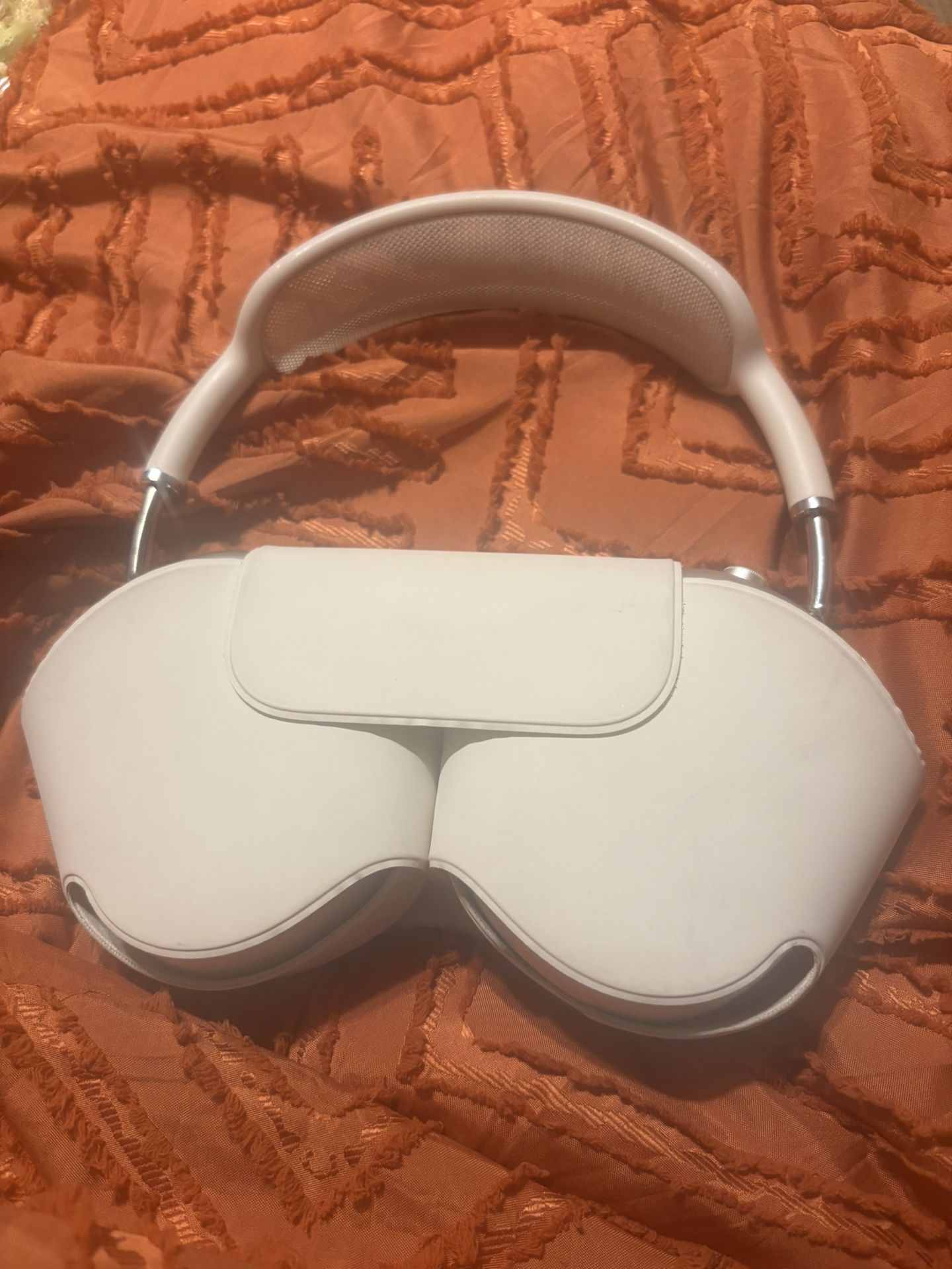 Apple Air Max Headphone