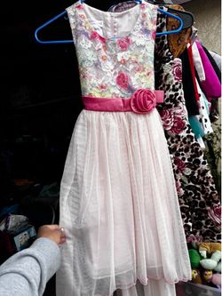 Girls dress