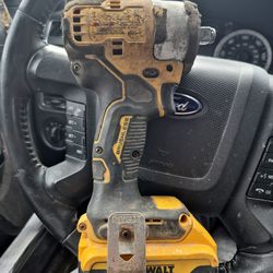 Half inch impact gun