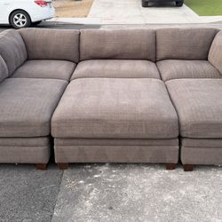 Six Piece  Modular,  Sofa, Couch,  Sectional , Sofá, Muebles ( Delivery Available) 
