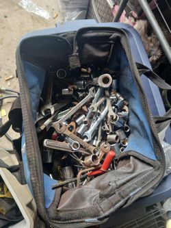 200+ Misc Tools. Sockets. Wrenches Etc..