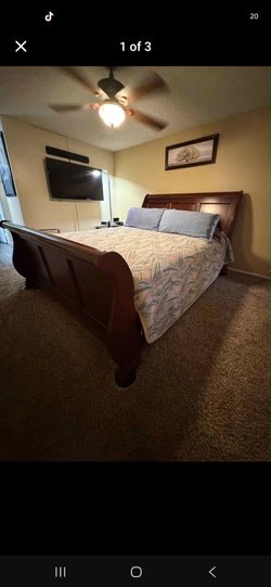 Beautiful Cal King Size Bed With Mattress