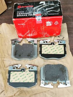Brand new brembo brakes for the front BMW models brand new $30