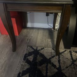 2 Side Tables And Coffee Table