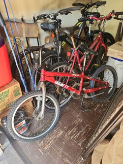 Misc Bikes 4-Sale  ...  Smaller BMX  / Med Size Mountain Bike & Full Size New M Bike